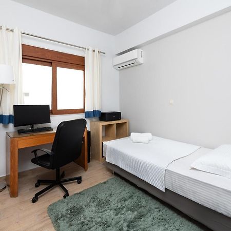 Ritas Modern In-City House Rhodes City المظهر الخارجي الصورة