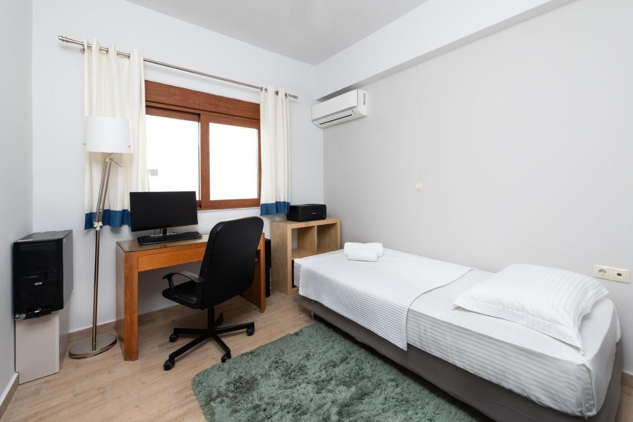Ritas Modern In-City House Rhodes City المظهر الخارجي الصورة